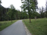 Rckweg auf der Strae vom Hirschbichlpass zum Hintersee