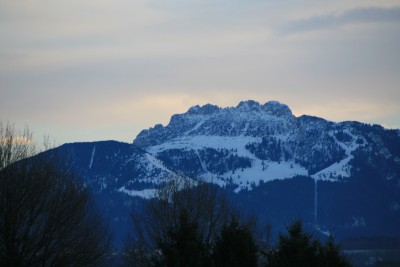 [[Kampenwand]] mit erstem Schnee