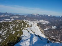 Blick vom Unterberghorn Gipfel auf den Rückweg zum Skidepot